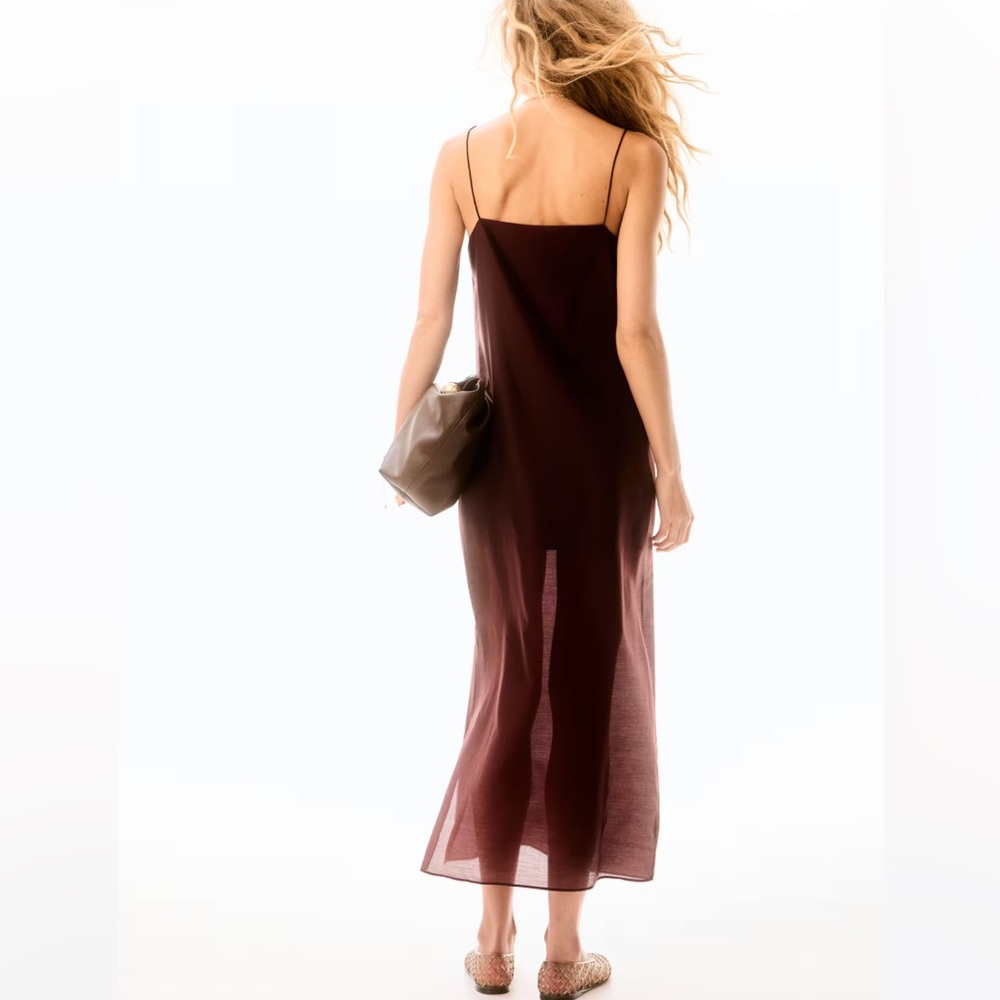 Sold out H&M slip dress with sheer bottom & side slit Burgundy red size small - Picture 3 of 6